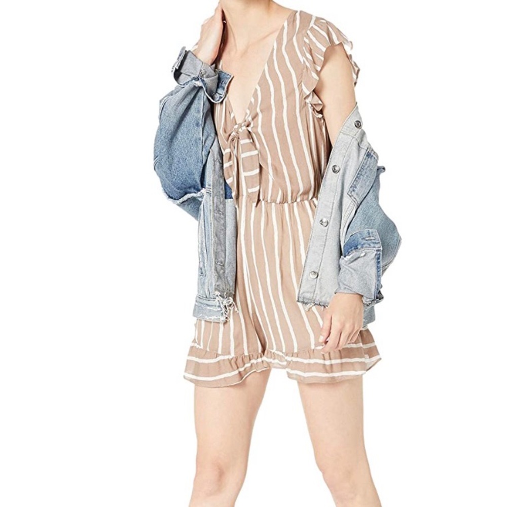 Bcbgeneration Knot Front Ruffle Romper - image 3